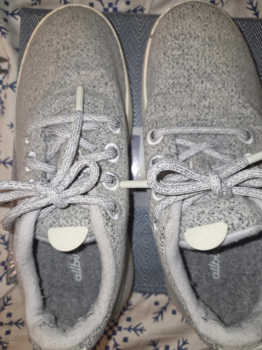 Allbirds Womens Wool Runners - Size 8